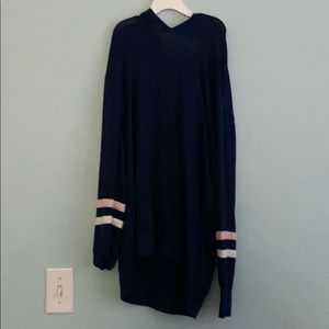 Light weight sweatshirt